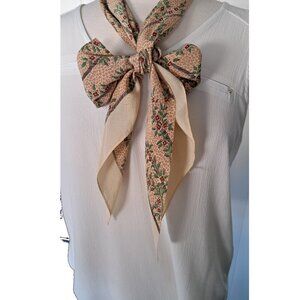 VINTAGE 1930'S SCARF, BEIGE, WITH A FLORAL DESIGN